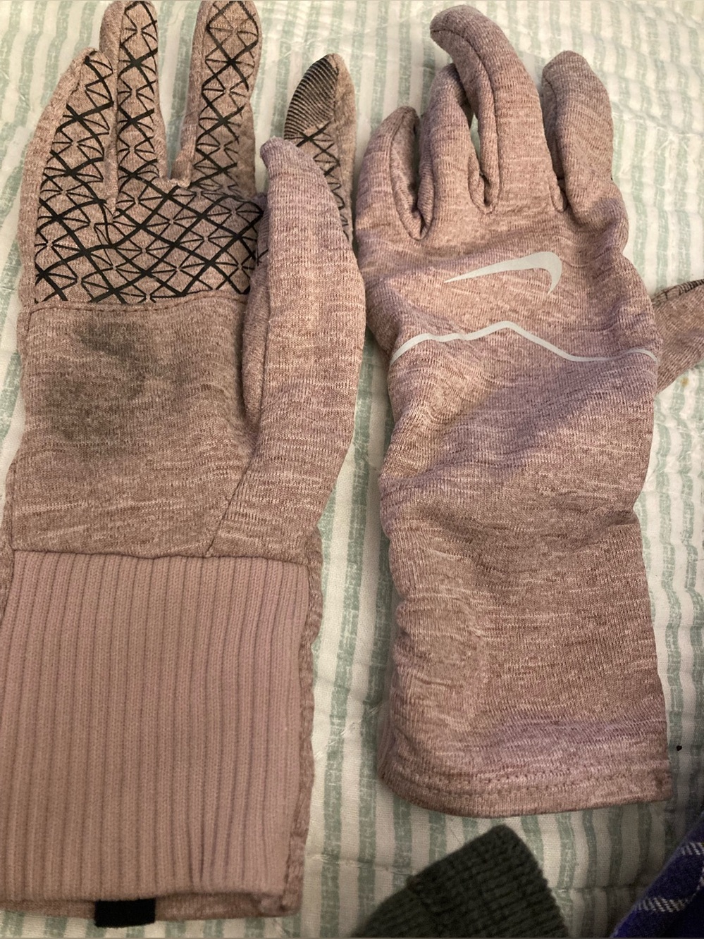 Nike Sphere Women's Gloves Running DRI-FIT Heather Pink Size Medium